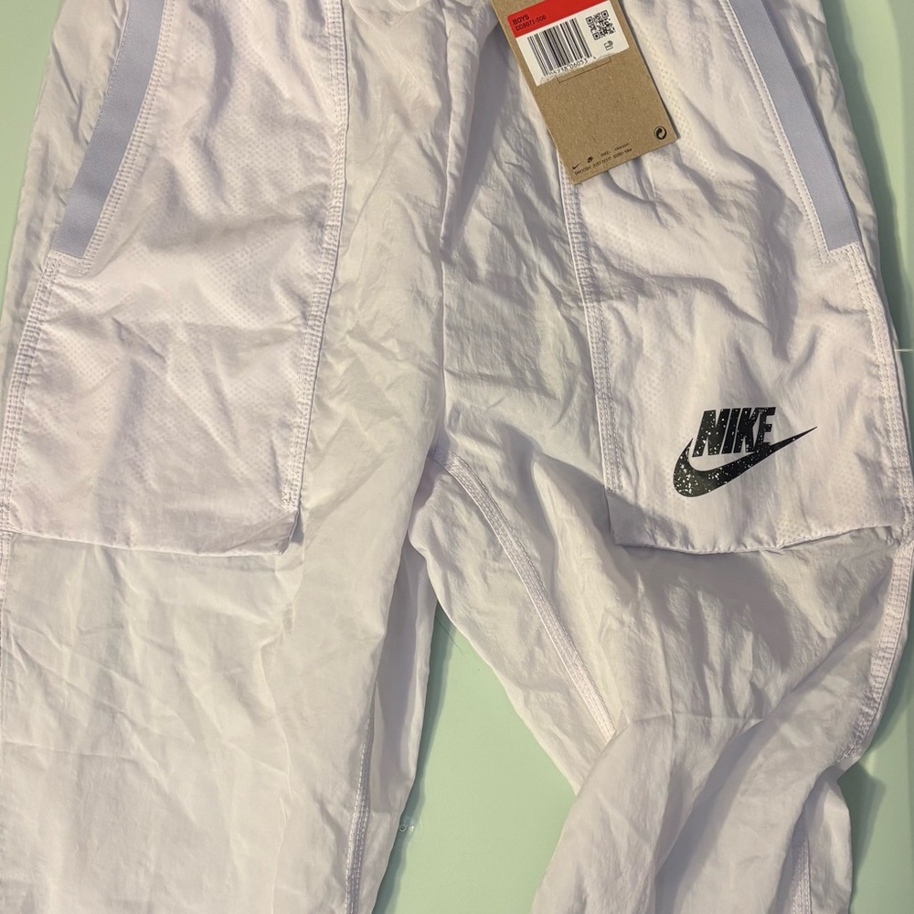 Nike Kids White Bottoms